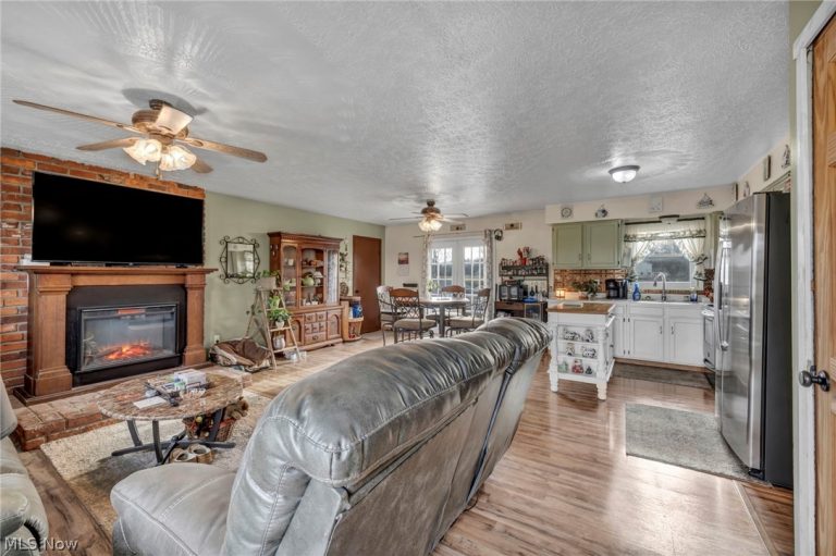 1540 Cinnamon Drive, West Salem, OH - Photo 5
