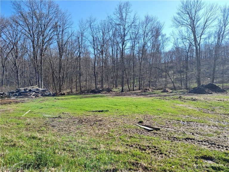 1852 Laramie Road, Carrollton, OH, 44615