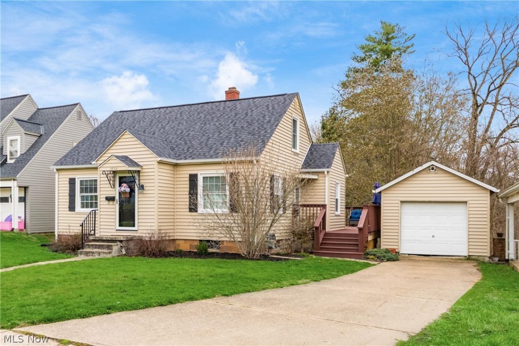 1852 Euclid Avenue, Zanesville, OH