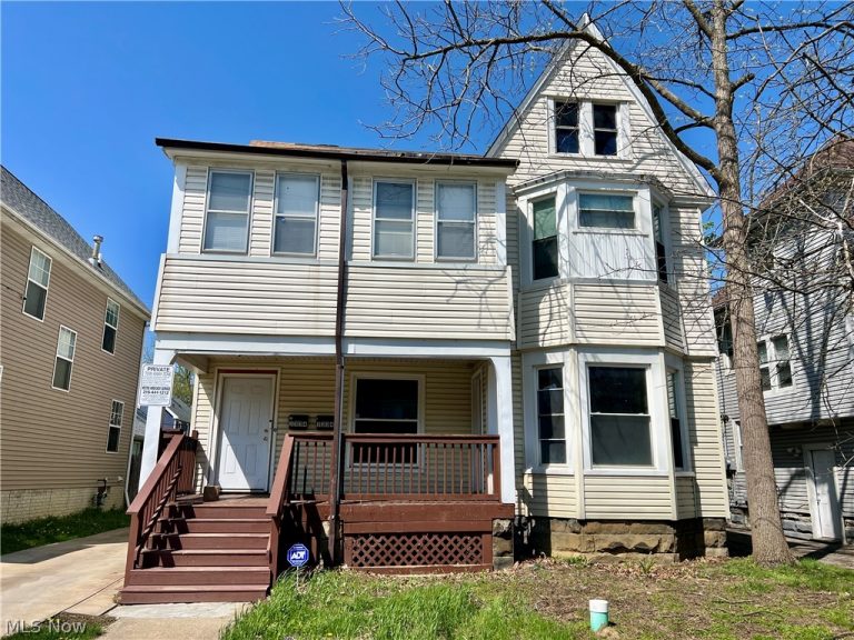 1334 89th Street, Cleveland, OH, 44102