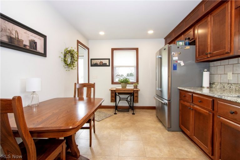 2981 Firestone Road, Wooster, OH - Photo 6