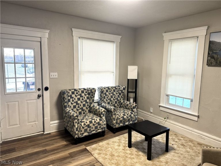 481 Sherman Street, Akron, OH - Photo 4