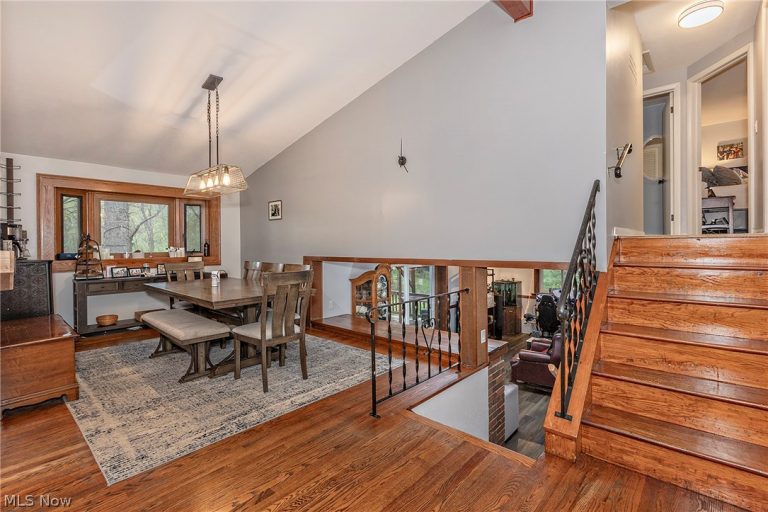 2526 Harris Road, Broadview Heights, OH - Photo 8
