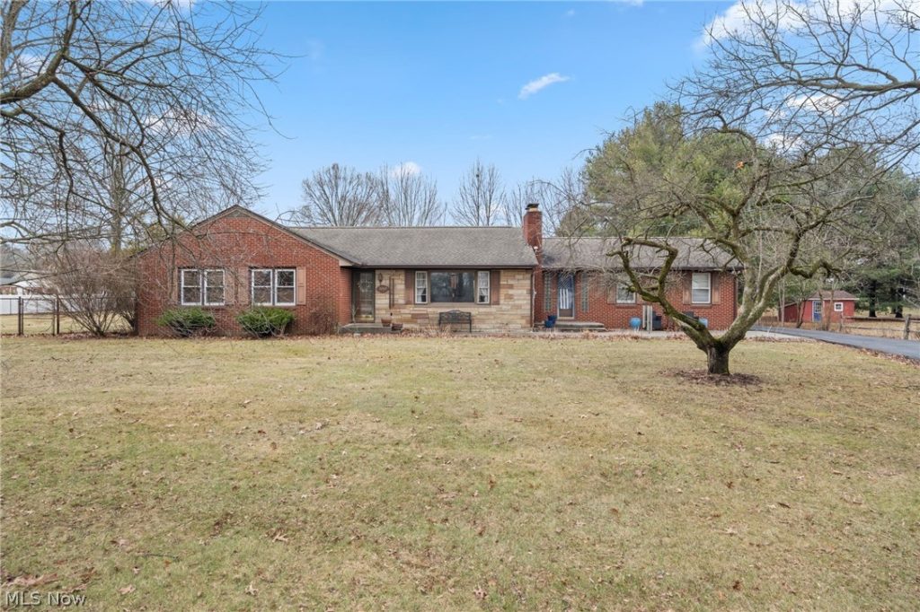 3287 Broadhaven Avenue, Massillon, OH