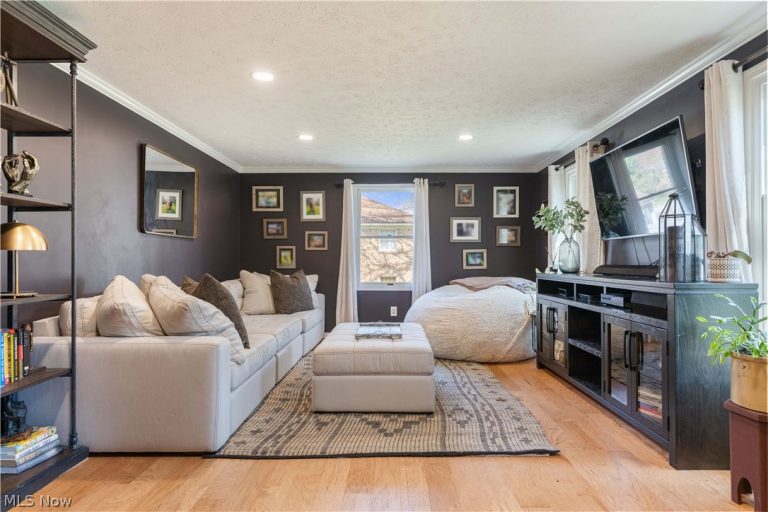 4705 Woodland Avenue, Canton, OH - Photo 6