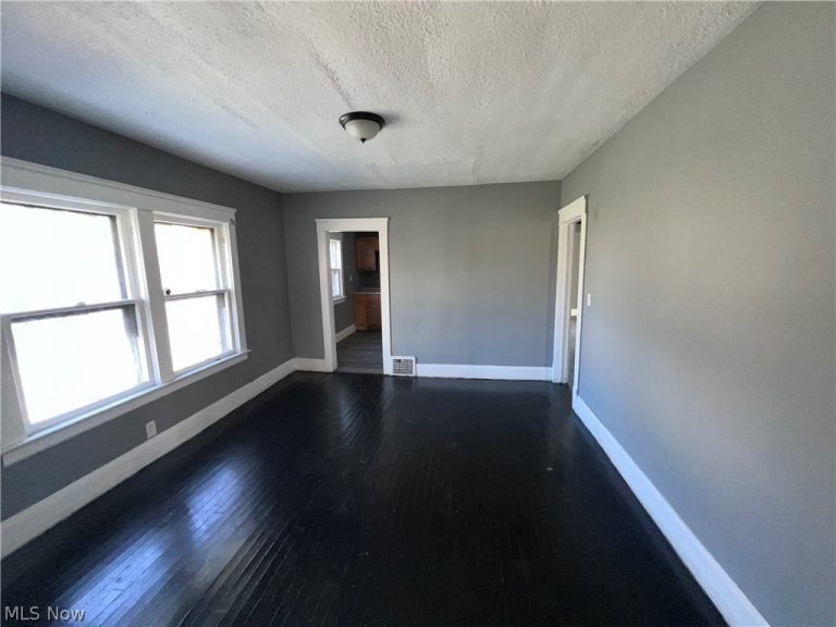 4291 114th Street, Cleveland, OH - Photo 5