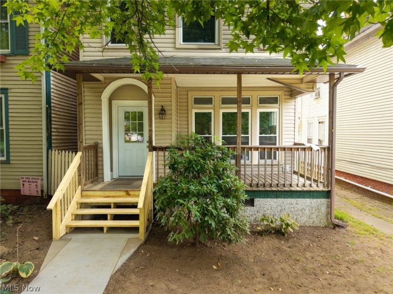 202 Sacra Via Street, Marietta, OH - Photo 2