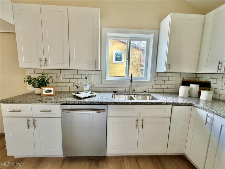 246 Hamilton Street, Oberlin, OH - Photo 4