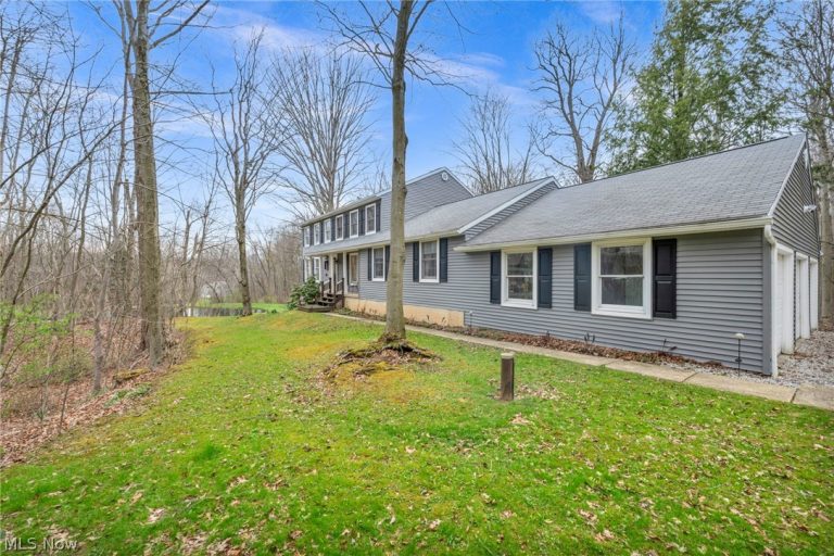 13160 Stoney Springs Drive, Chardon, OH - Photo 4