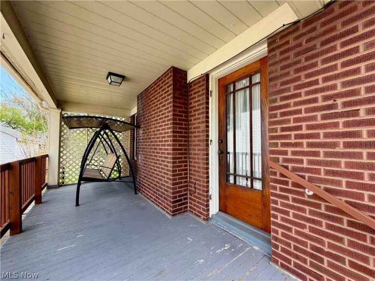 359 Patterson Avenue, Akron, OH - Photo 3