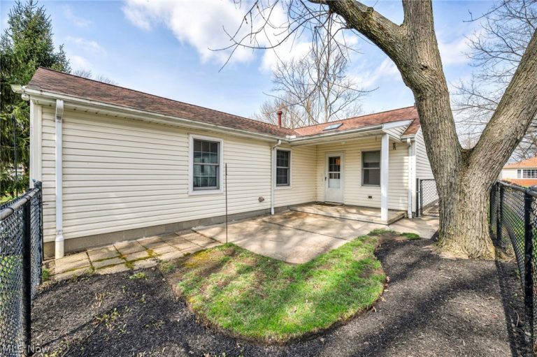 37510 Park Avenue, Willoughby, OH - Photo 8