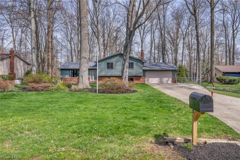 5675 Fortuna Drive, Mentor, OH