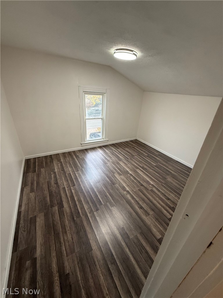 1604 Newman Avenue, Lakewood, OH - Photo 6