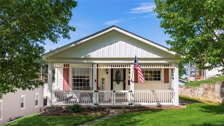 821 Stewart Avenue, Cambridge, OH, 43725