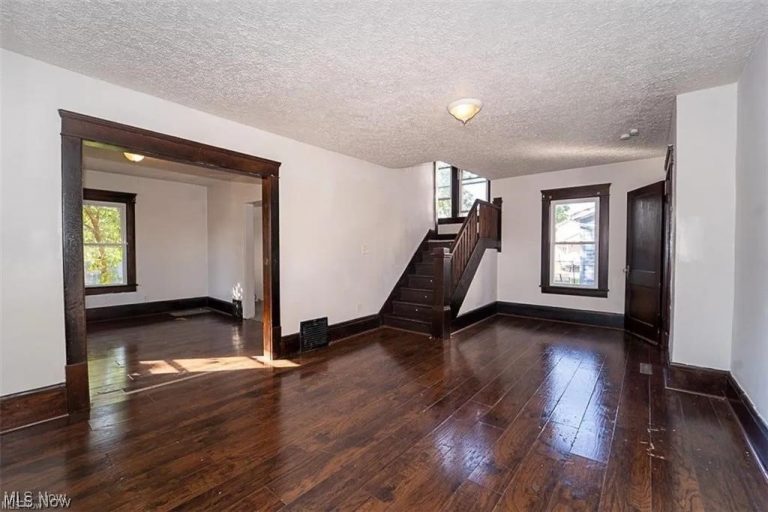 1150 Wooster Road, Barberton, OH - Photo 5