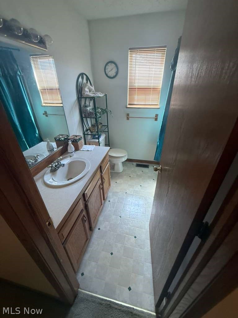 798 Coburn Street, Akron, OH - Photo 8