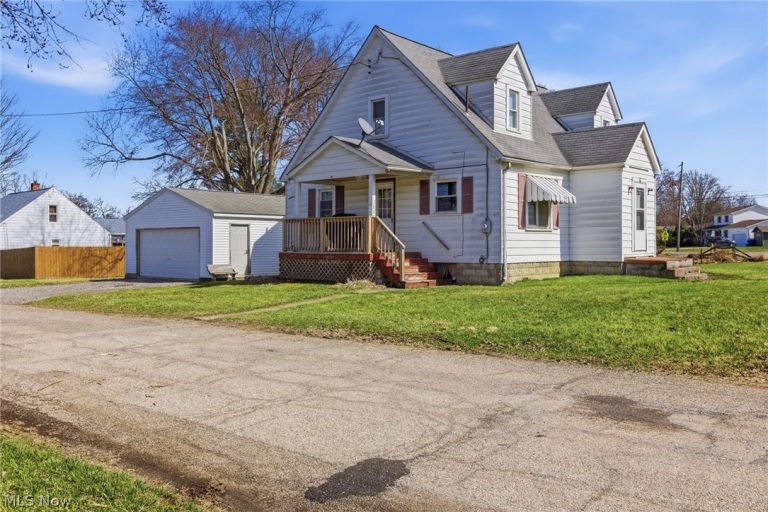 2847 Youngstown Avenue, McDonald, OH - Photo 4