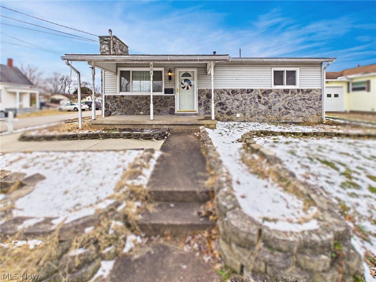 704 23rd Street, Vienna, WV, 26105