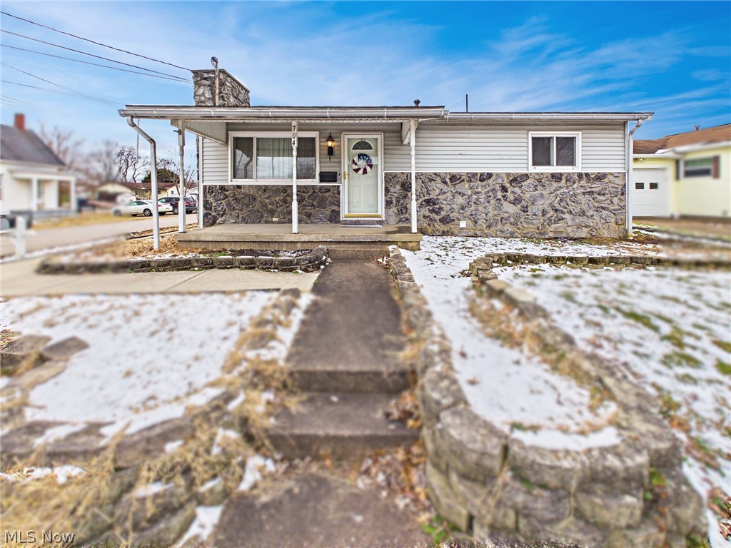 704 23rd Street, Vienna, WV