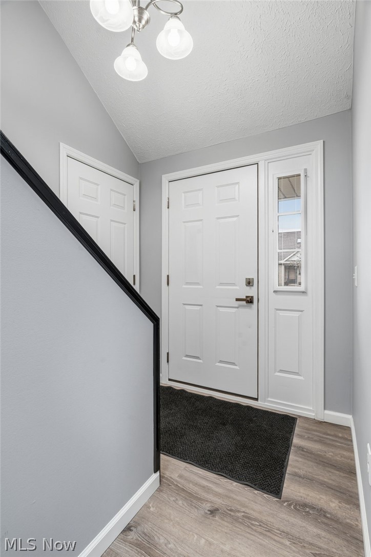 114 Ledbury Circle, Canton, OH - Photo 4