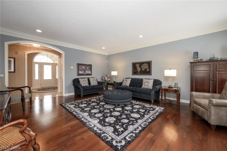 4966 Abbey Church Avenue, Canton, OH - Photo 6