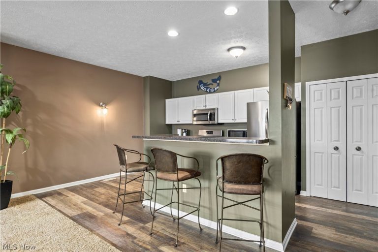 224 Marina, Lorain, OH - Photo 4