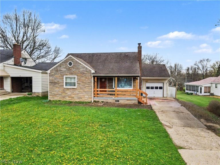 97 Rosary Drive, Campbell, OH, 44405