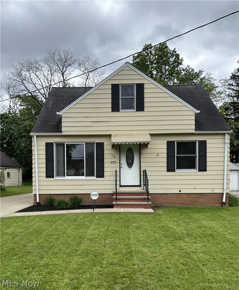 140 Cowles Avenue, Bedford, OH