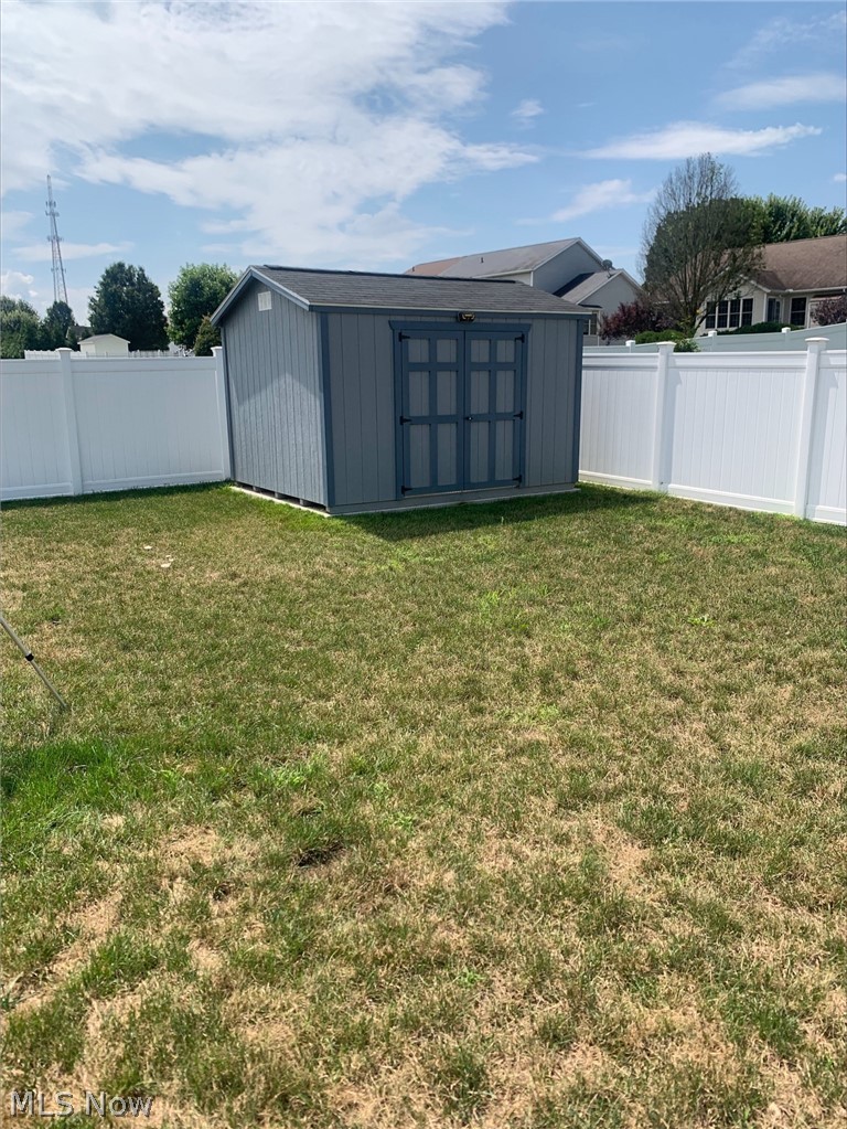 2608 Bishop Oval, Barberton, OH - Photo 5