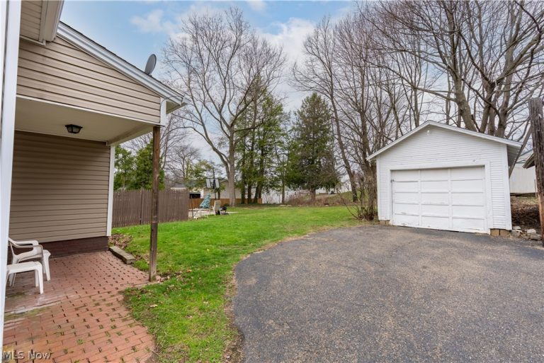 1511 34th Street, Canton, OH - Photo 4