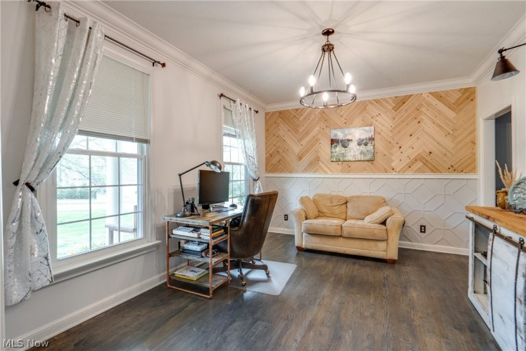 6332 Langley Street, Canton, OH - Photo 4