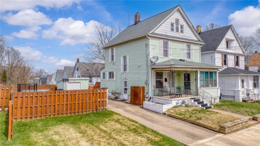 167 Russell Avenue, Akron, OH