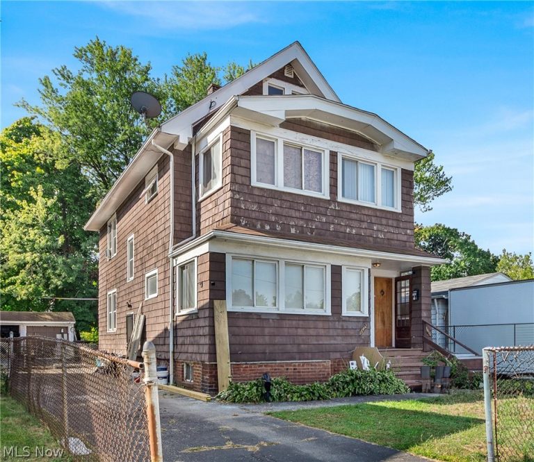 13410 Kelso Avenue, Cleveland, OH - Photo 2