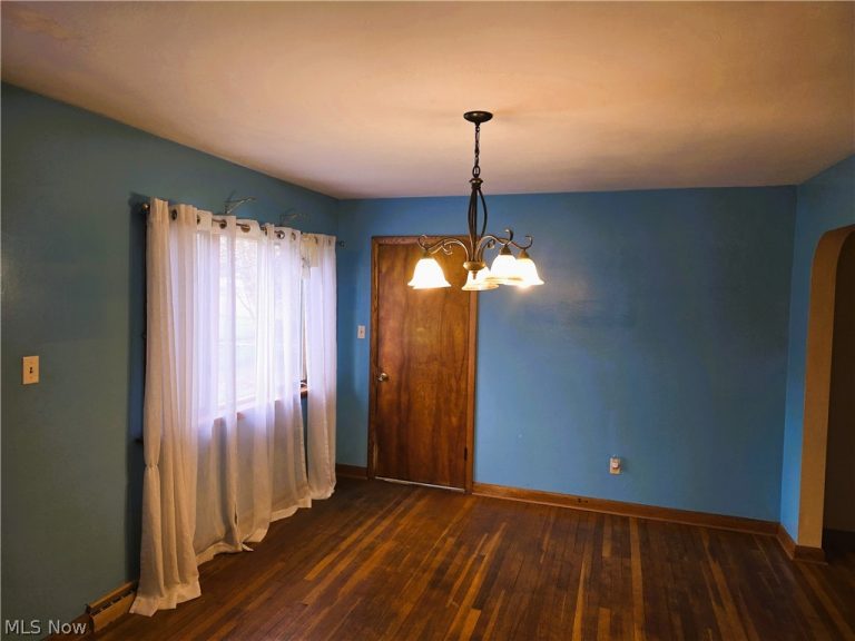 3839 Valacamp, Warren, OH - Photo 5