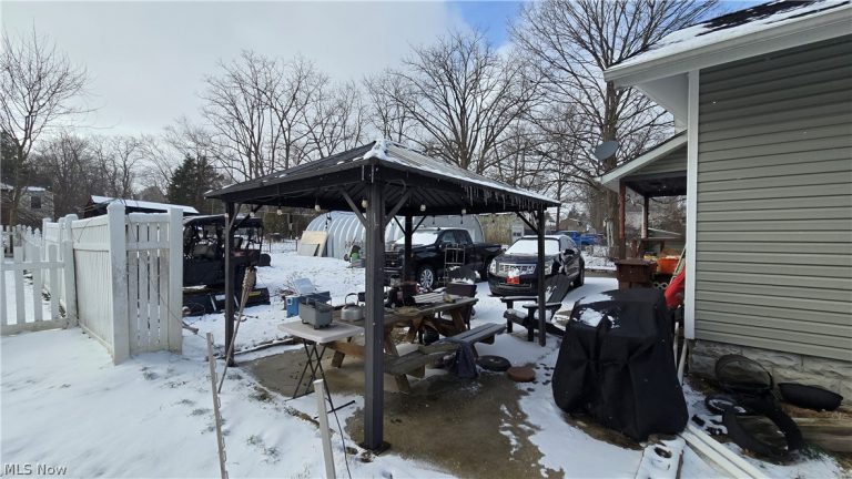 8176 Windham Street, Garrettsville, OH - Photo 3