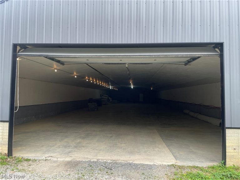 2861 State Route 93, Sugarcreek, OH - Photo 3