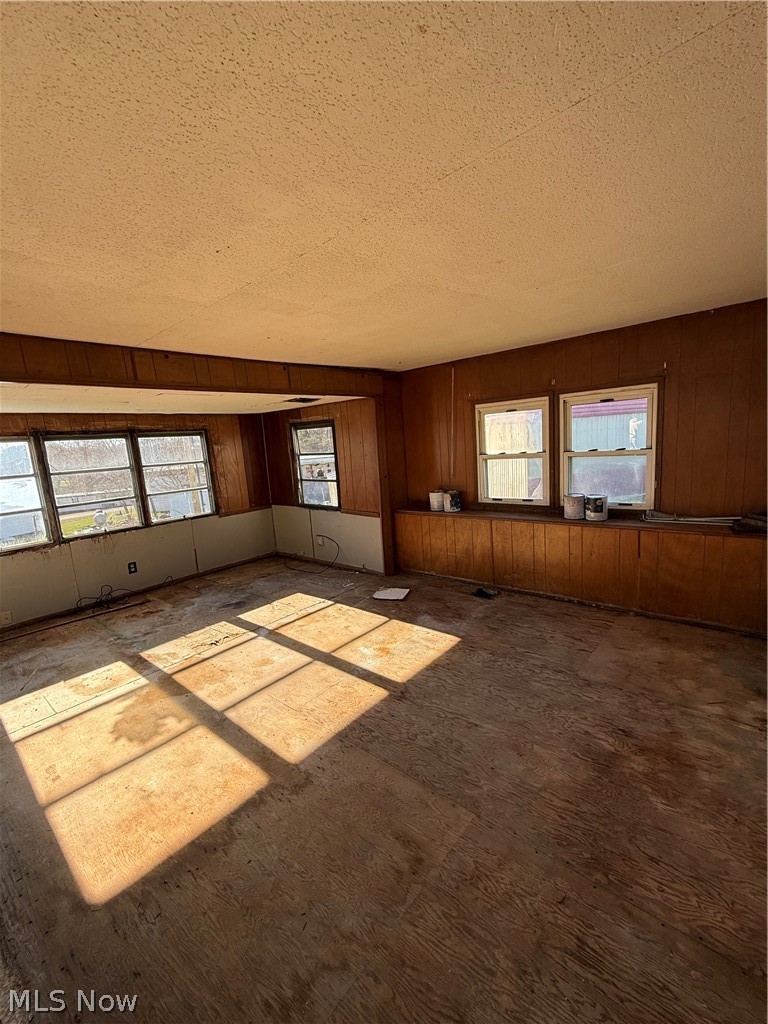 201 Pear Street #9, Bethesda, OH - Photo 3