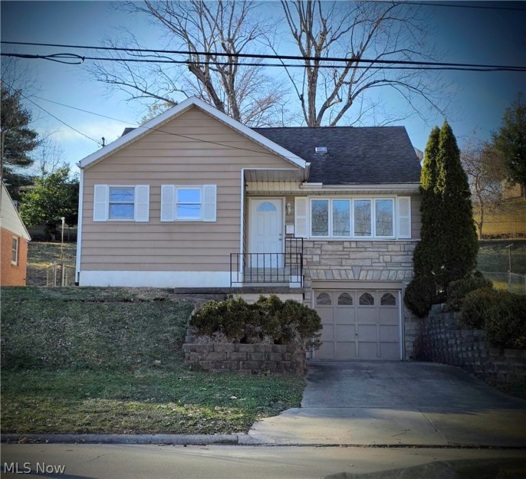 2417 Morningside Avenue, Parkersburg, WV, 26101