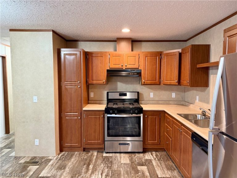 2606 Lincoln Way #53, Massillon, OH - Photo 5