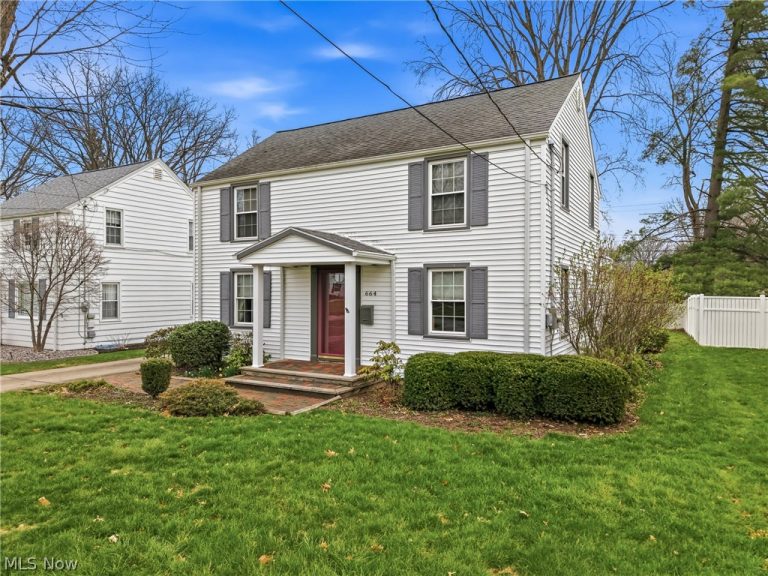 664 Perkinswood Boulevard, Warren, OH - Photo 2