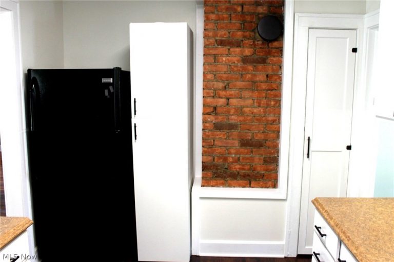 3729 128th Street, Cleveland, OH - Photo 4