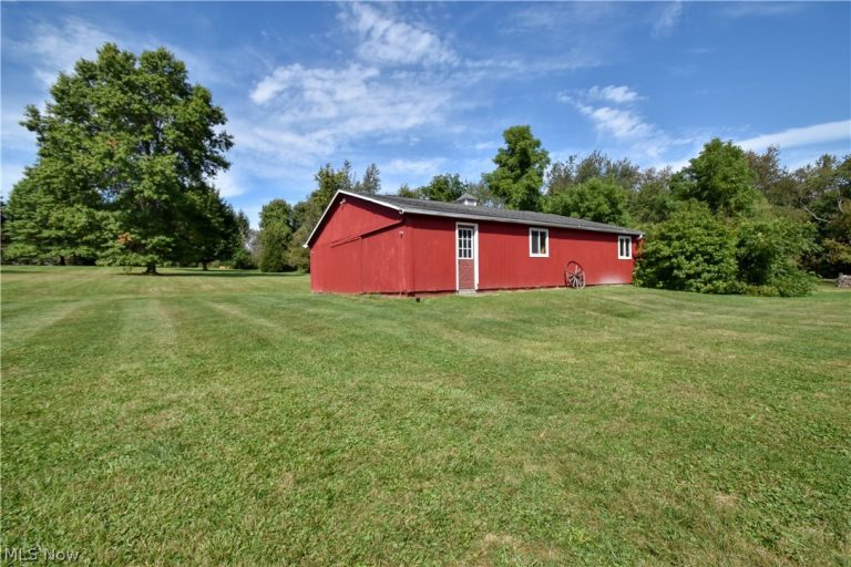 13354 Aquilla Road, Chardon, OH - Photo 5