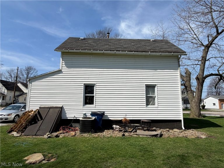 4055 Skiff Street, Willoughby, OH - Photo 4