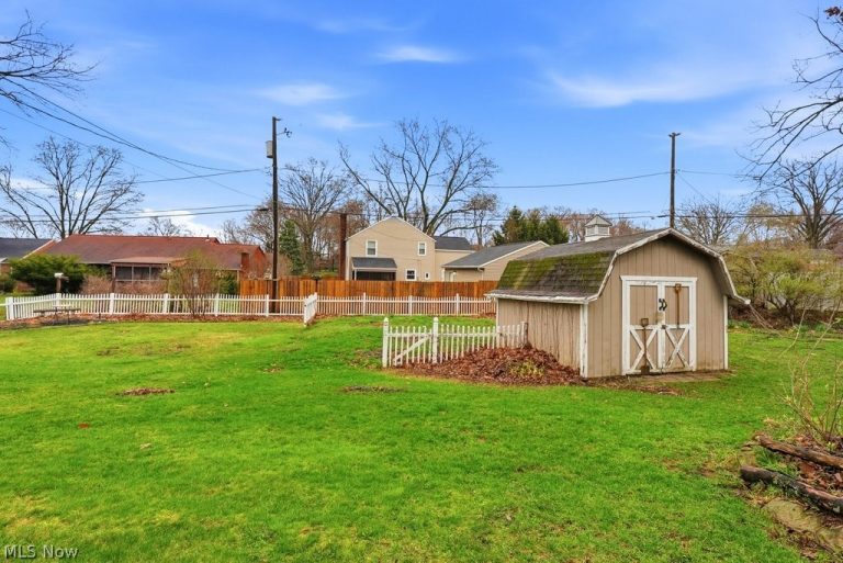 3422 Yale Avenue, Canton, OH - Photo 3