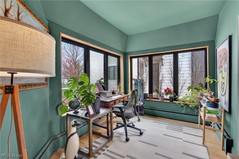 1017 Wilbert Road, Lakewood, OH - Photo 6