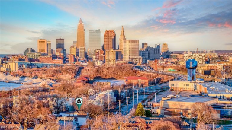 4902 Tillman Avenue, Cleveland, OH - Photo 5