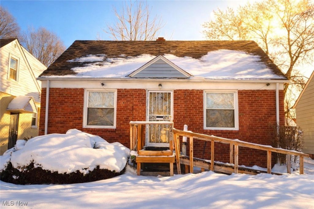 4401 Ingleside Road, Warrensville Heights, OH