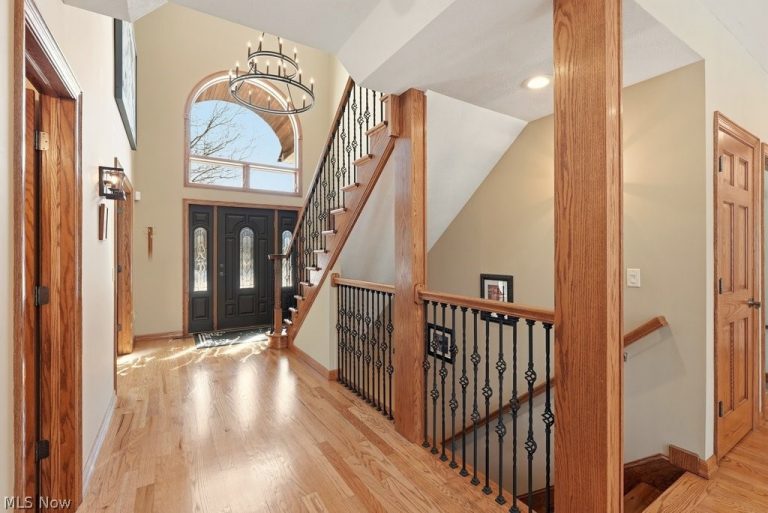 3813 Heathery Circle, Medina, OH - Photo 3