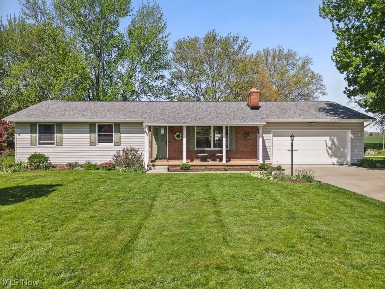14281 Wade Drive, Hartville, OH, 44632