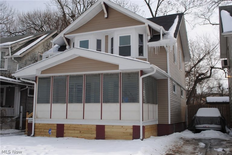 15208 Elderwood Avenue, East Cleveland, OH - Photo 3